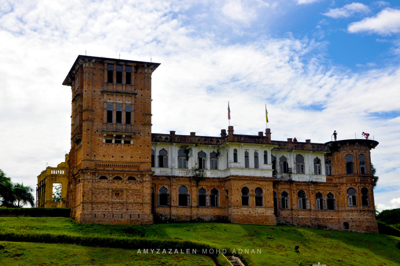  kellie castle background img