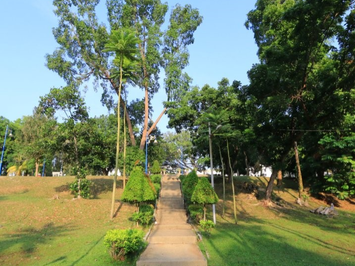Sri Sendayan Mosque Minaret